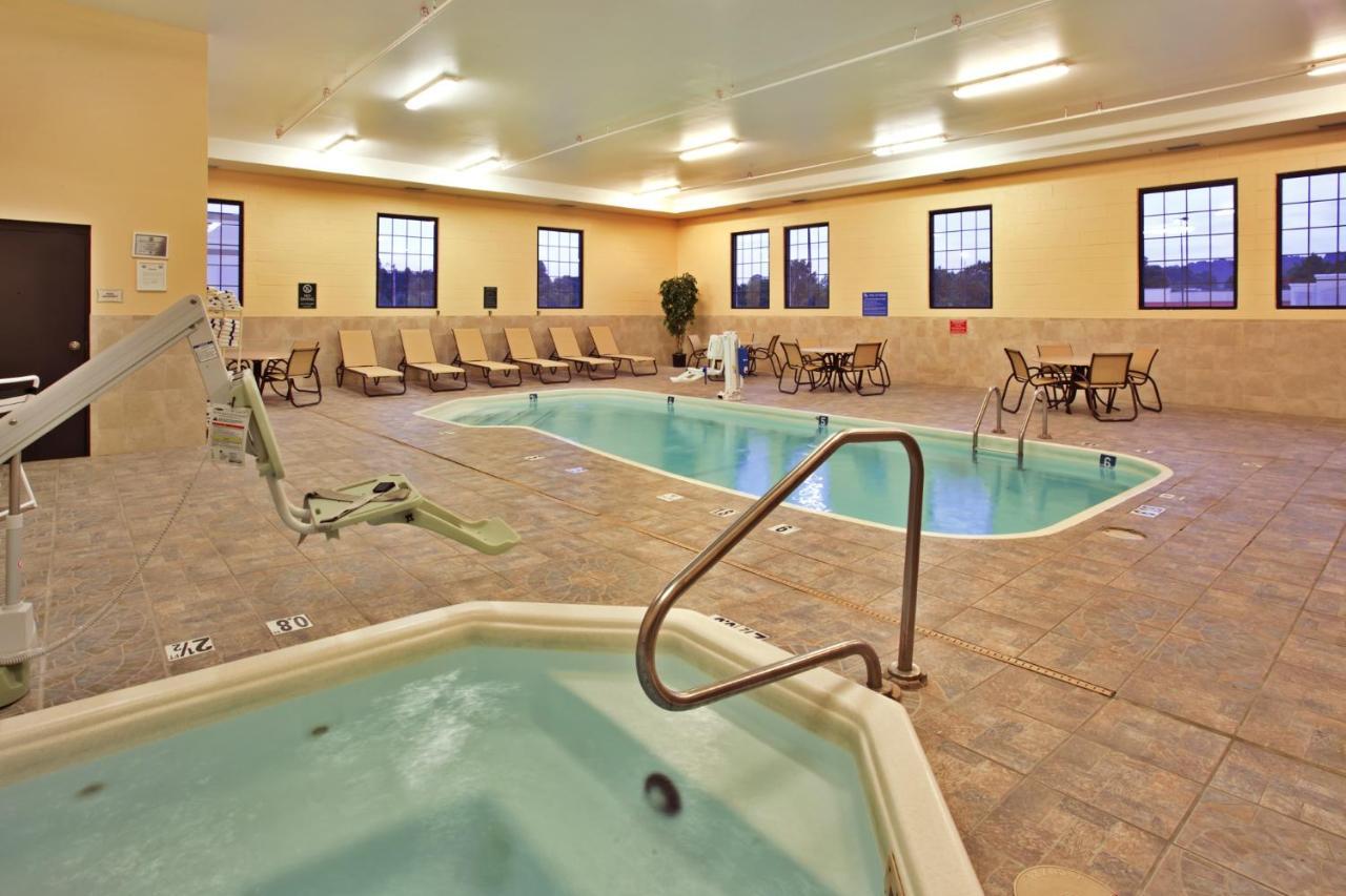 La Quinta Inn & Suites - New River Gorge National Park Summersville Zewnętrze zdjęcie