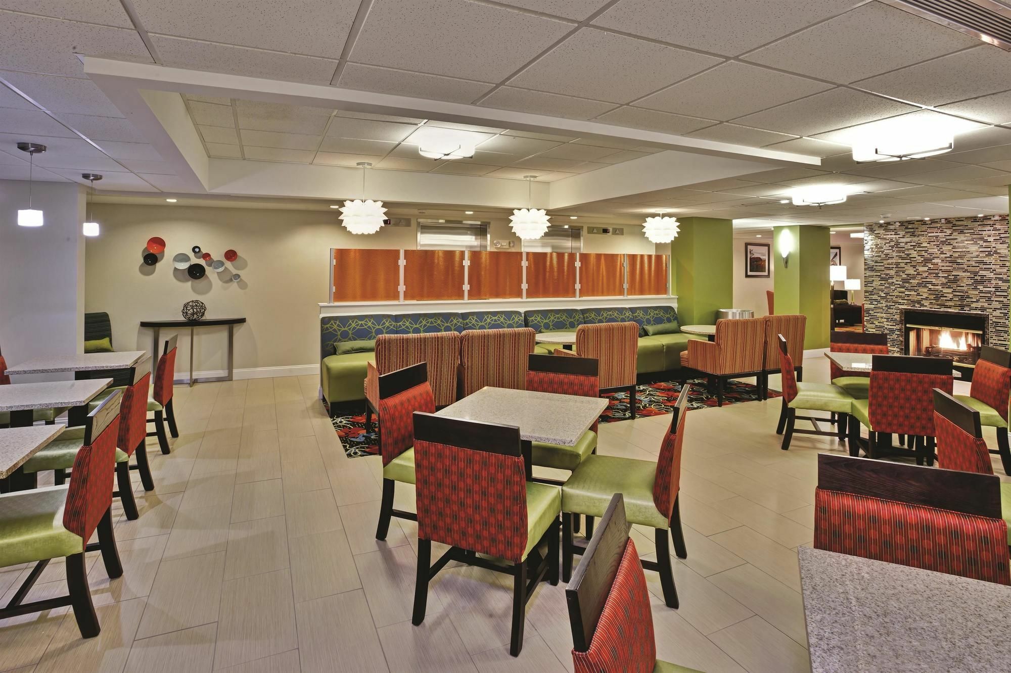 La Quinta Inn & Suites - New River Gorge National Park Summersville Zewnętrze zdjęcie